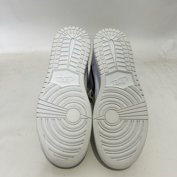 Nike Air Jordan 1 Retro High OG BG “White Yin Yang” - Picture 7 of 8